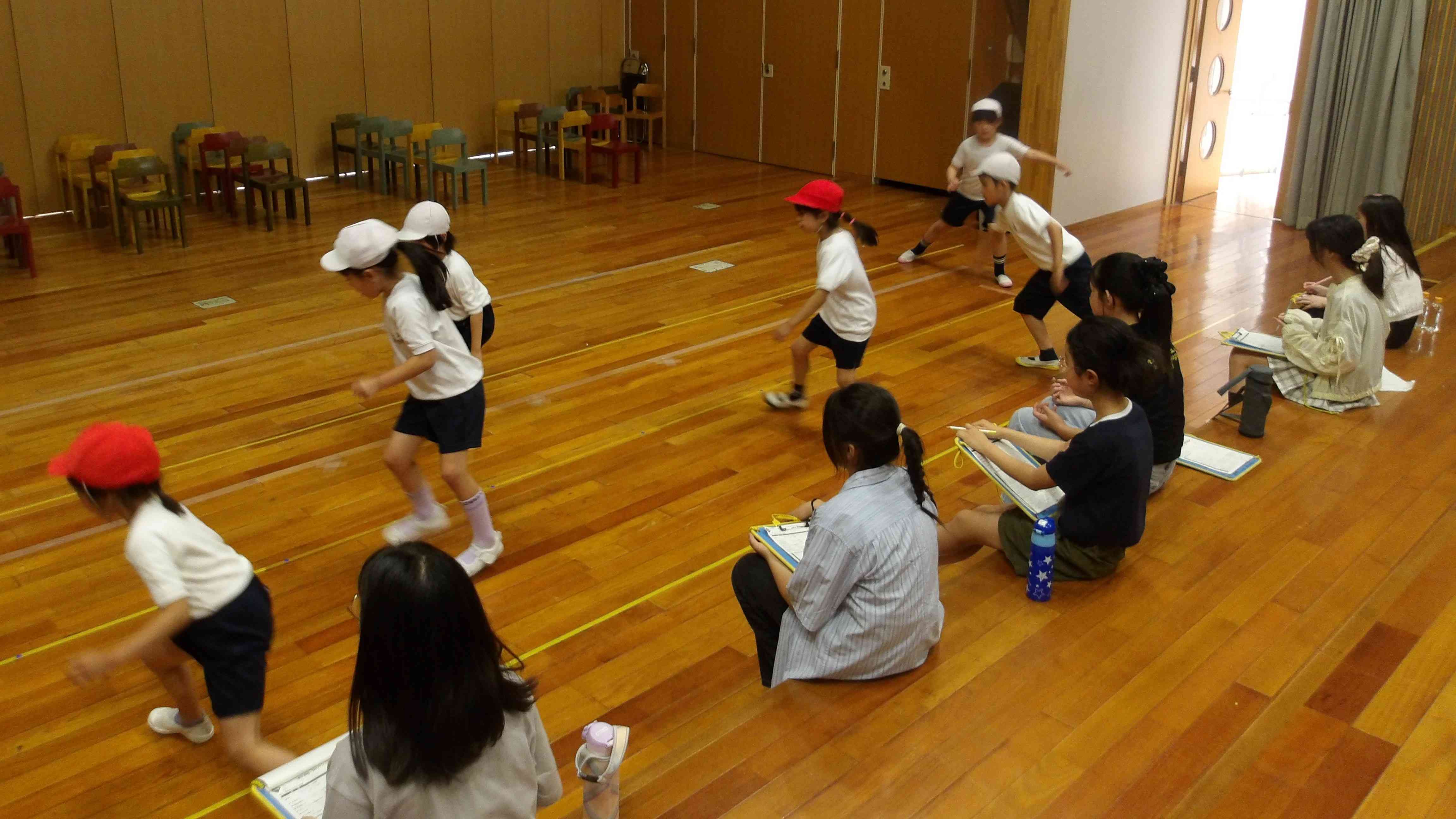 反復横跳び